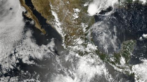 Formación del ciclón tropical “Cuatro-E” en el Pacífico y frente a costas mexicanas.